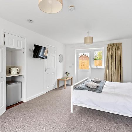 Number 5 - Lytton Tree Lodge, Reydon, Southwold Kültér fotó
